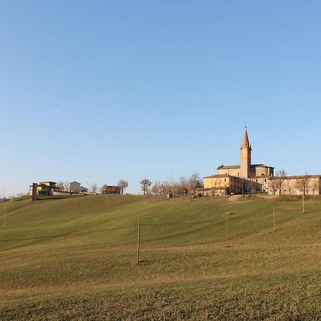 Locanda Del Sole Hotel Montese Exterior photo